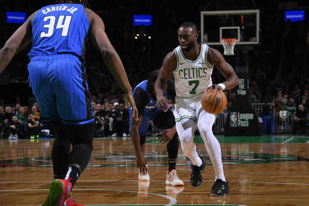 她一直是我 她一直是我