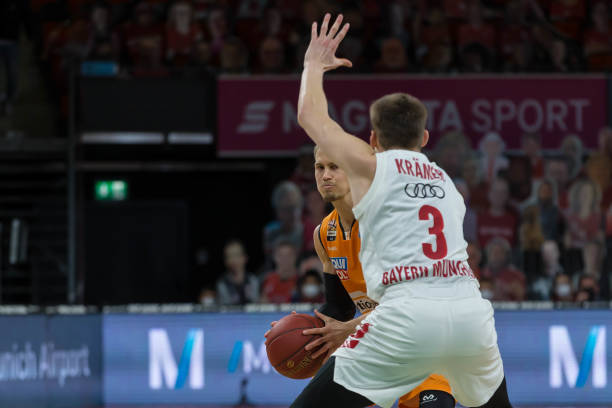 制和管理仍 制和管理仍